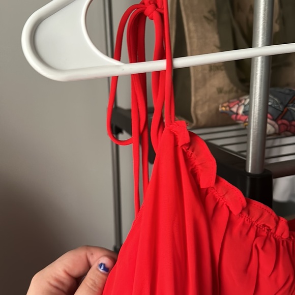 Red Dress - Picture 3 of 3